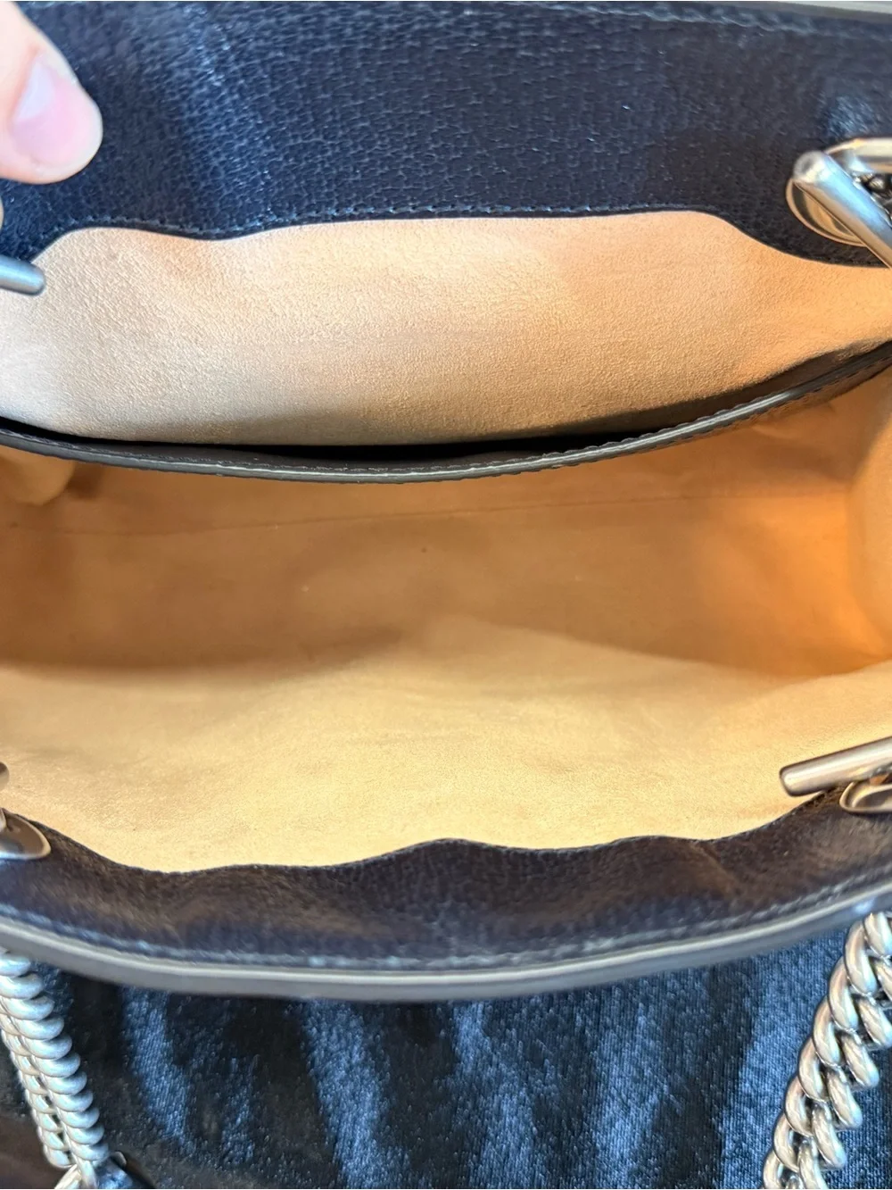 Gucci Padlock GG Supreme Small Tote